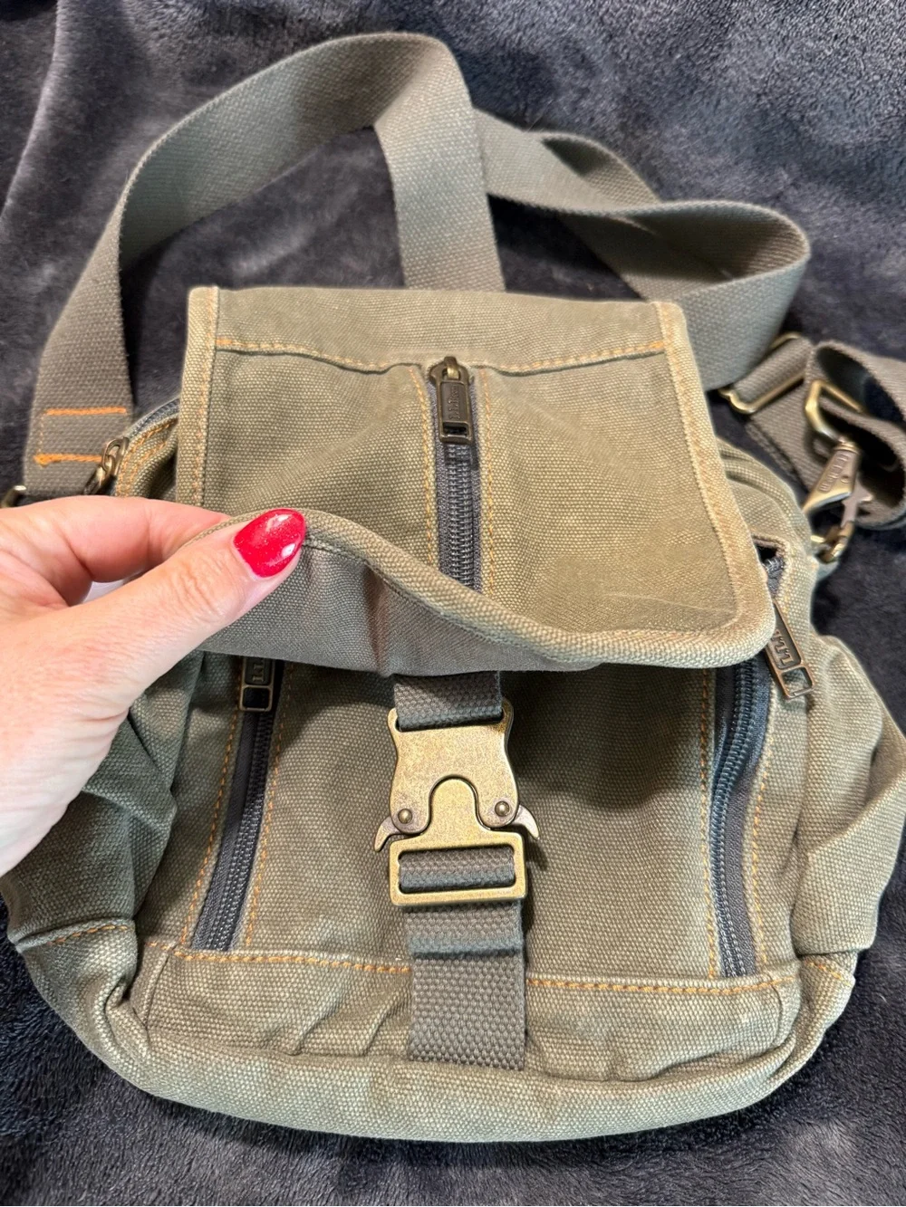 LL Bean Vintage Small Army Green Canvas Crossbody Messenger Shoulder Utility Bag